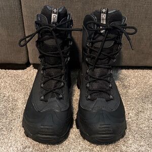 Columbia Men's Arctic Trip Omni-Heat Boot Size 10- Black